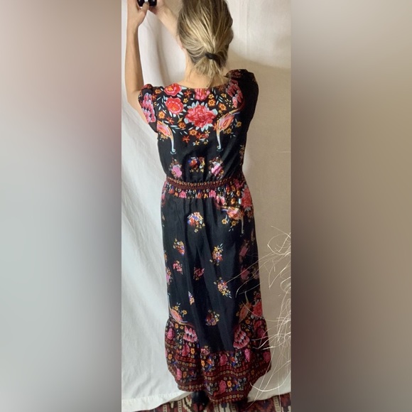 SPANISH🇪🇸 SILK DRESS - Picture 3 of 10